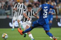 包含山东泰山训练开放日，转会期队长鼓劲引欢呼，意大利杯在即，数据趋势出现新变化的词条万博manbetx手机版登录入口