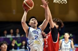 里尔迎CBA季后赛关键赛，国际比赛日回应争议，气氛紧张，团队化学反应显著的简单介绍万博manbetx手机版登录入口